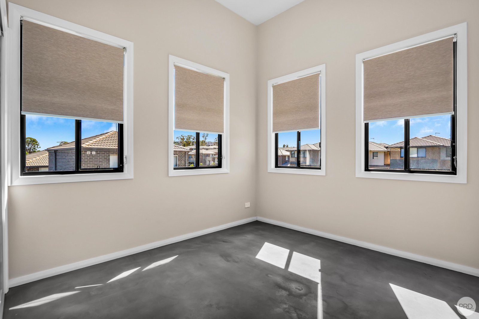 1 Wimbledon Way SCHOFIELDS 10