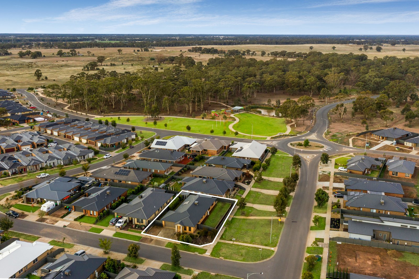 1 Windmill Street HUNTLY 11