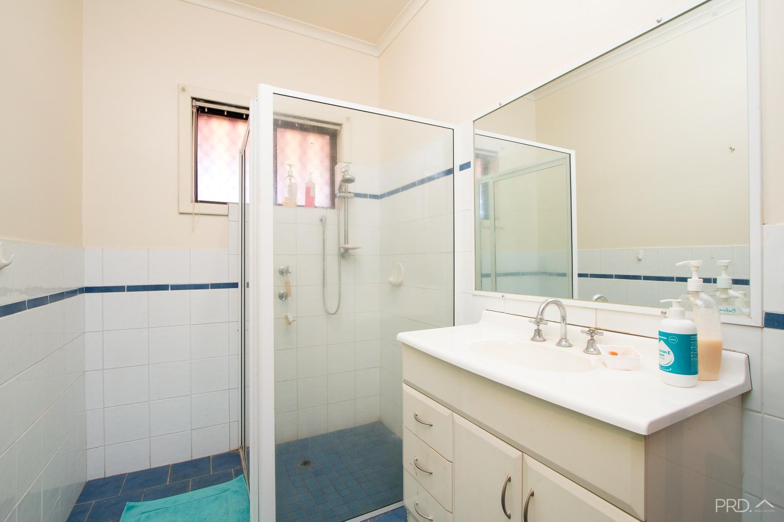 1 Wing Place BROOME 12