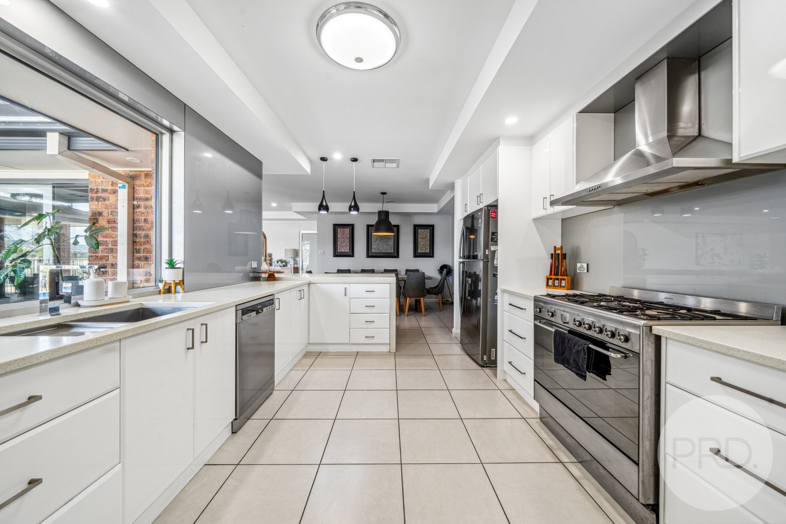 1 Wisteria Place SPRINGVALE 17