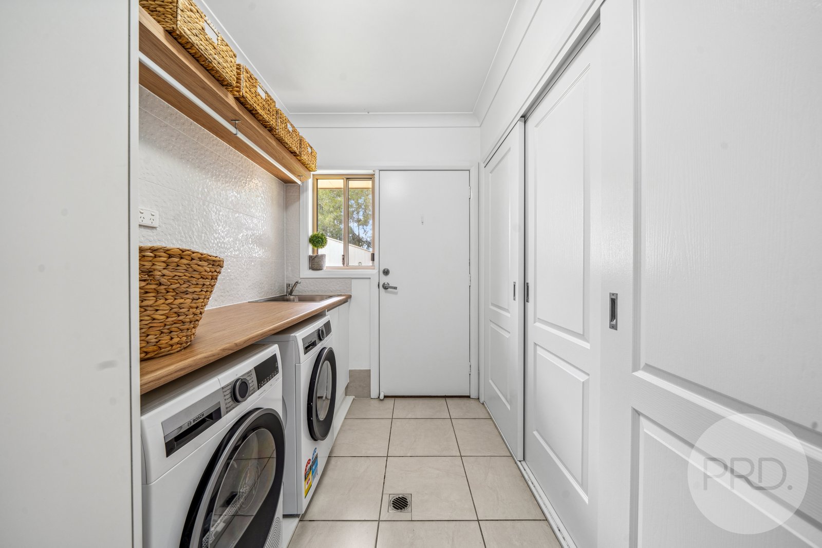 1 Wisteria Place SPRINGVALE 27