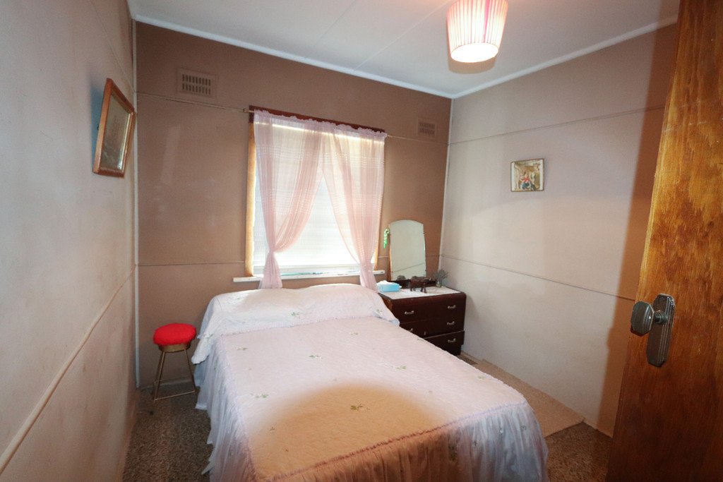 1 Wongal Street TUMBARUMBA 12