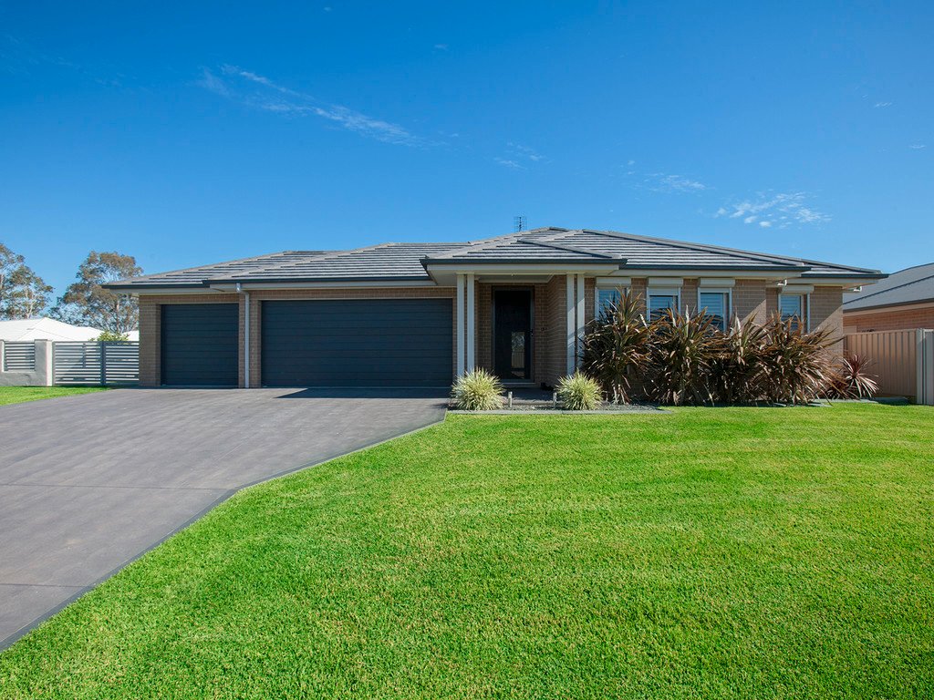 1 Woodhurst Street LARGS 1