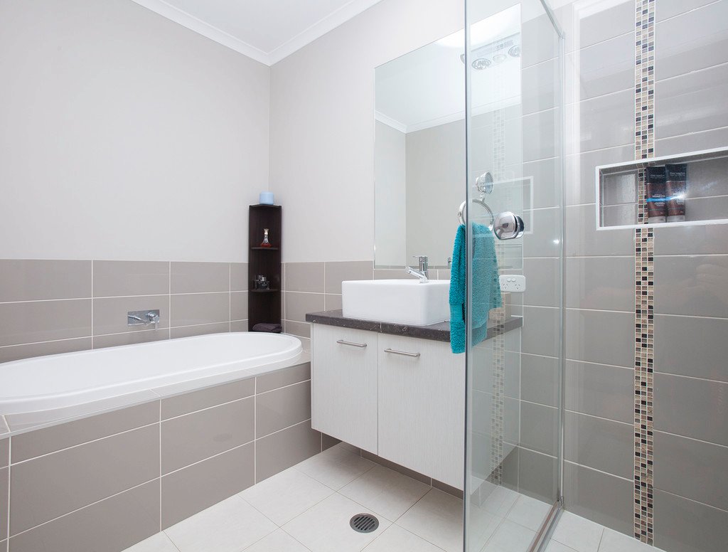 1 Woodhurst Street LARGS 13