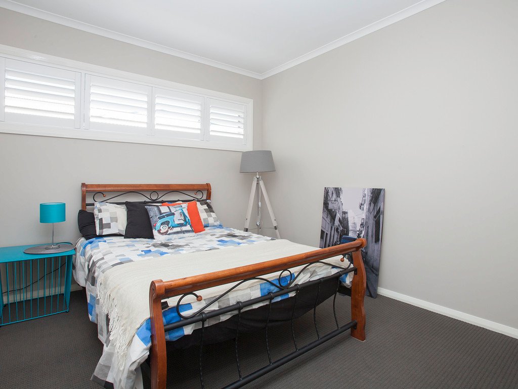 1 Woodhurst Street LARGS 11