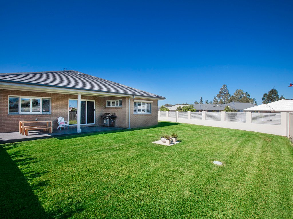 1 Woodhurst Street LARGS 16