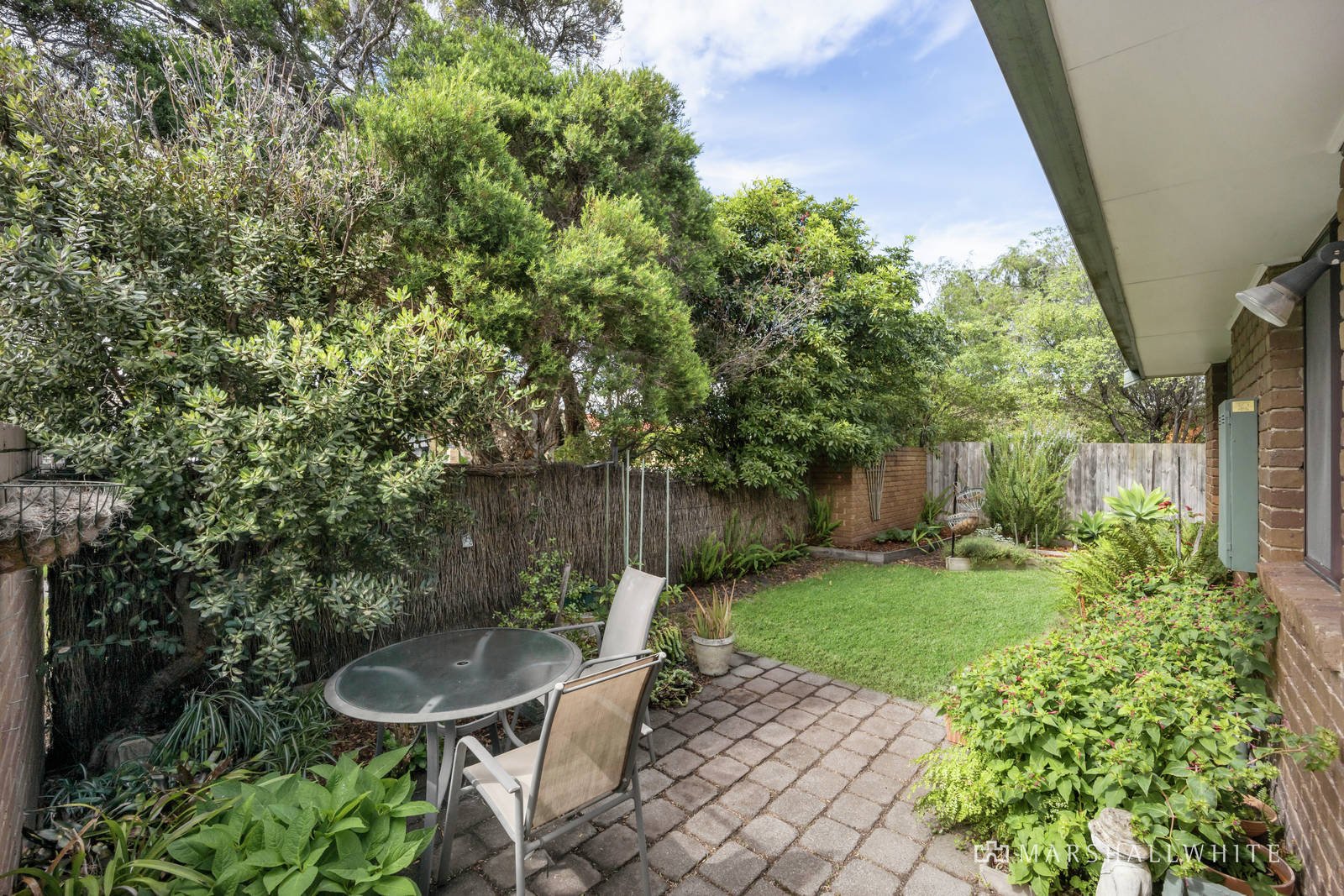 1 Woodland Drive, Cheltenham, VIC