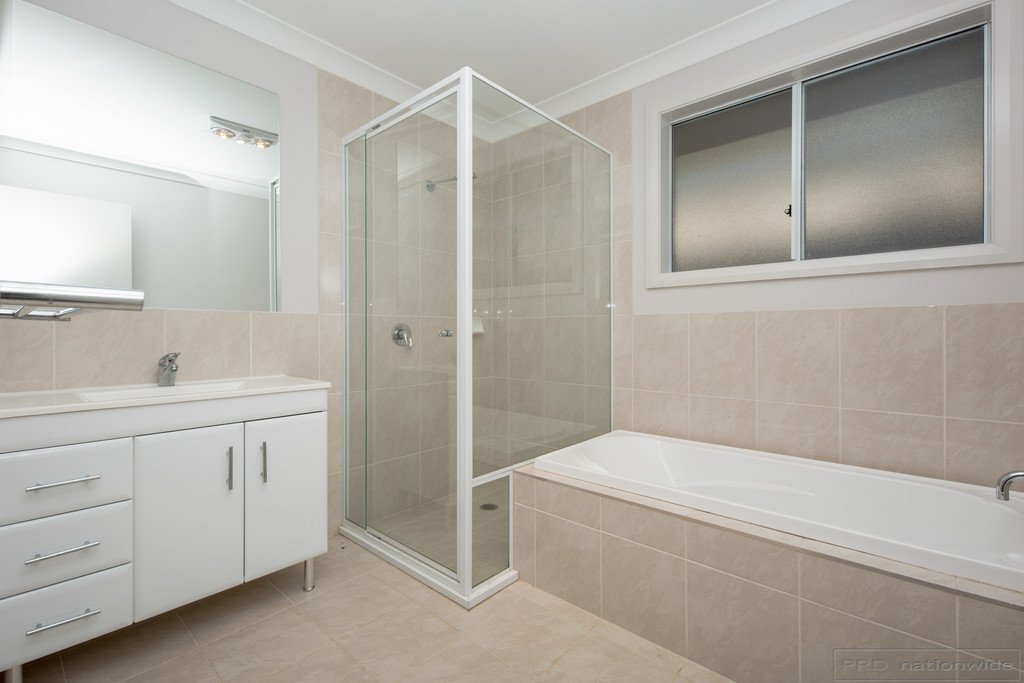 1 Wooduck Close ABERGLASSLYN 13