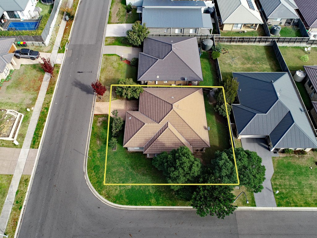 1 Wooduck Close ABERGLASSLYN 17