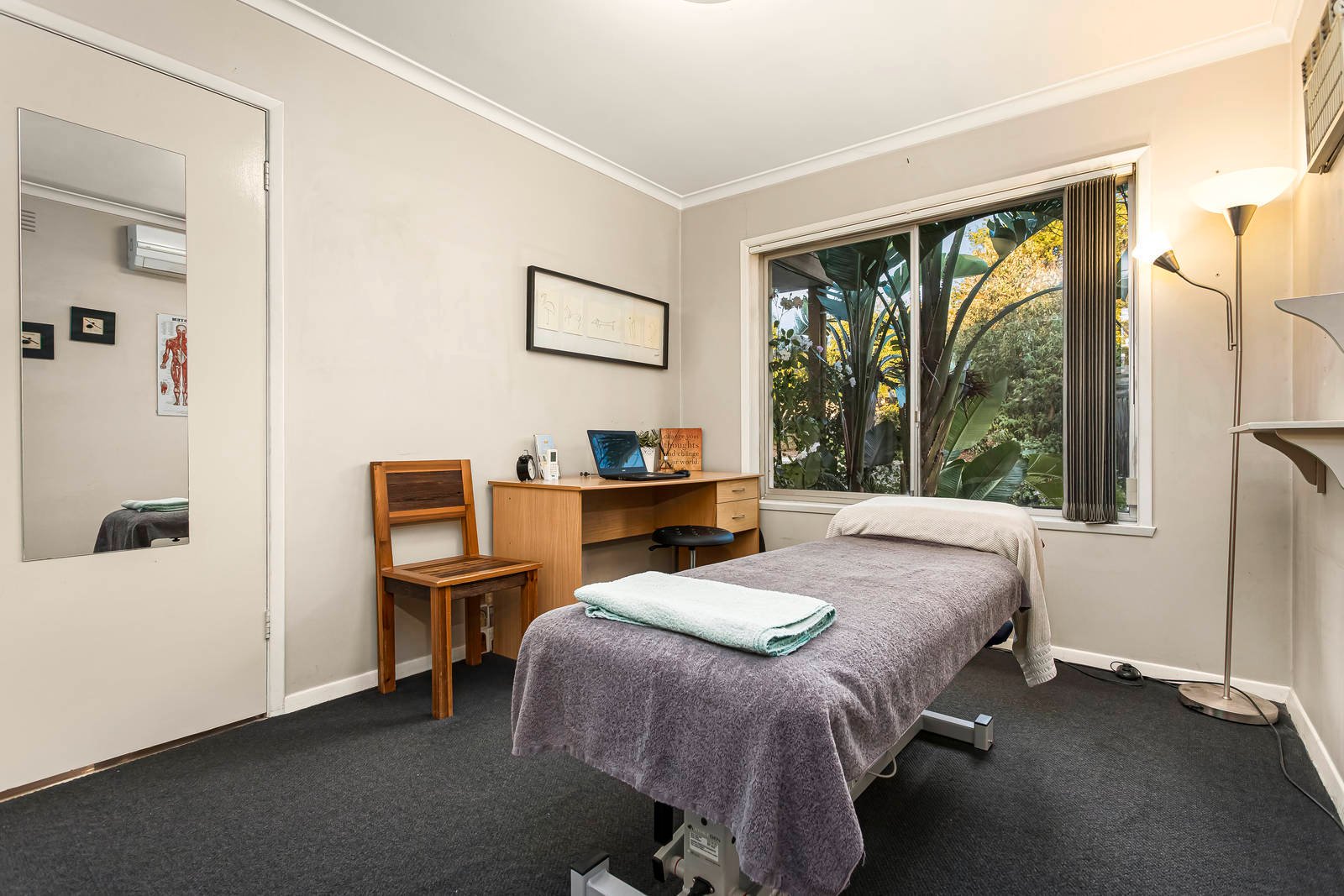 Real Estate and Property in 1 Worthing Avenue, Doncaster East, VIC