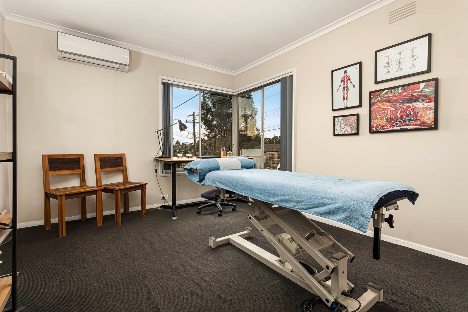 Real Estate and Property in 1 Worthing Avenue, Doncaster East, VIC