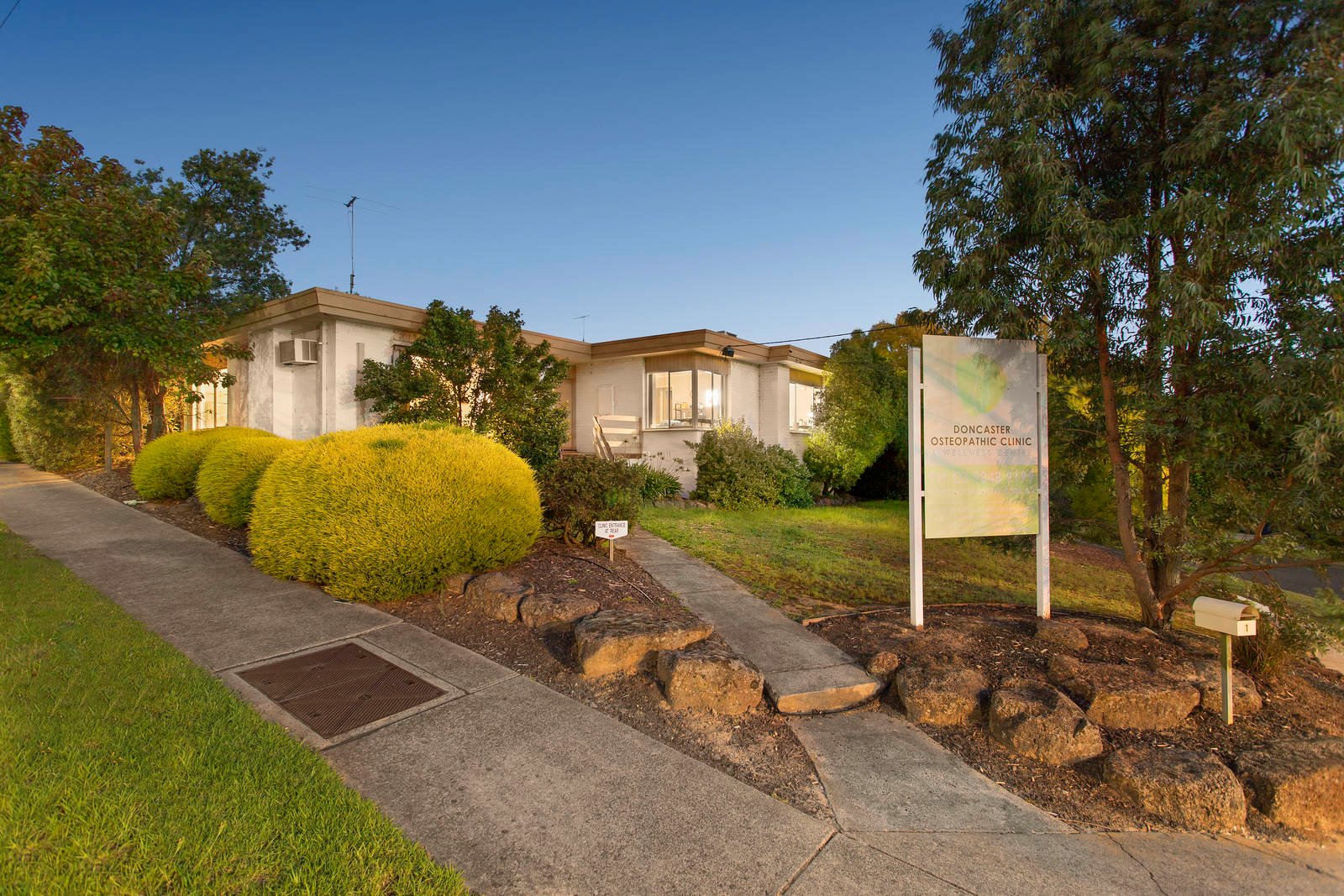 Real Estate and Property in 1 Worthing Avenue, Doncaster East, VIC