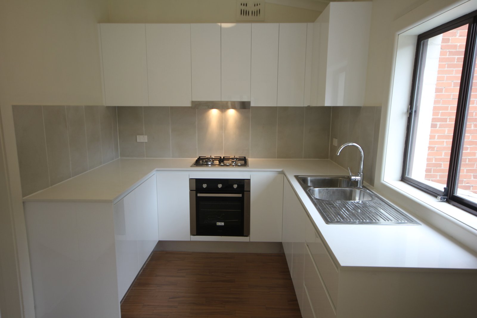 1 Wright Street HURSTVILLE 2