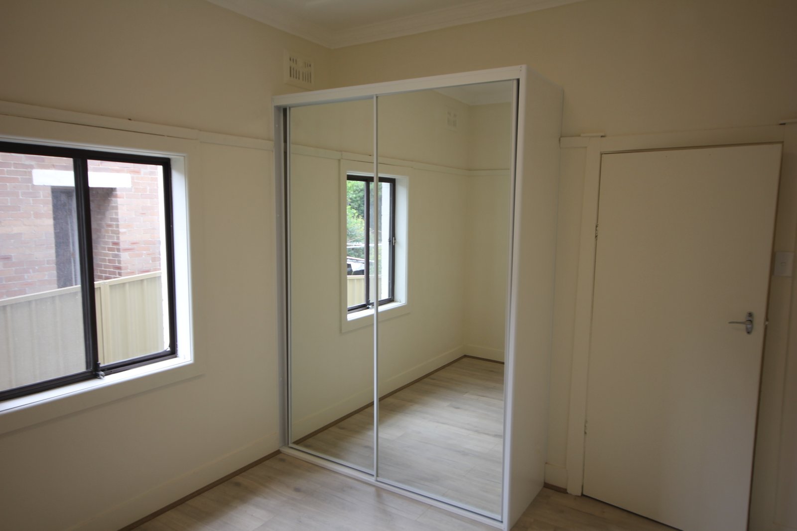 1 Wright Street HURSTVILLE 5