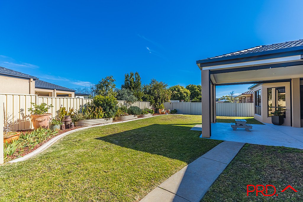1 Yarraga Place TAMWORTH 22