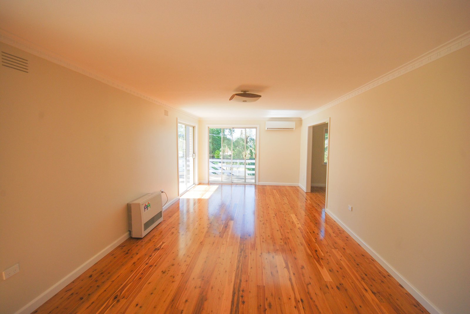 1 Yarrah Street KOORINGAL 6