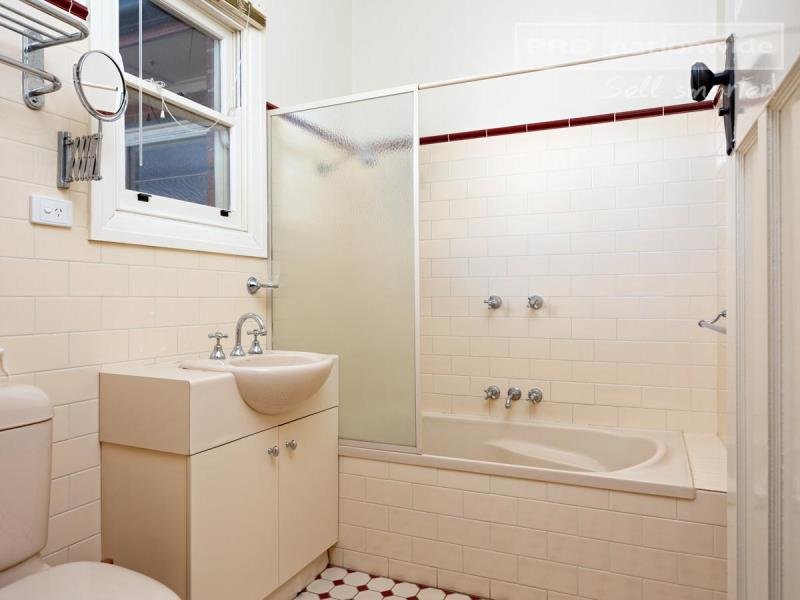 1 Yathong Street WAGGA WAGGA 5