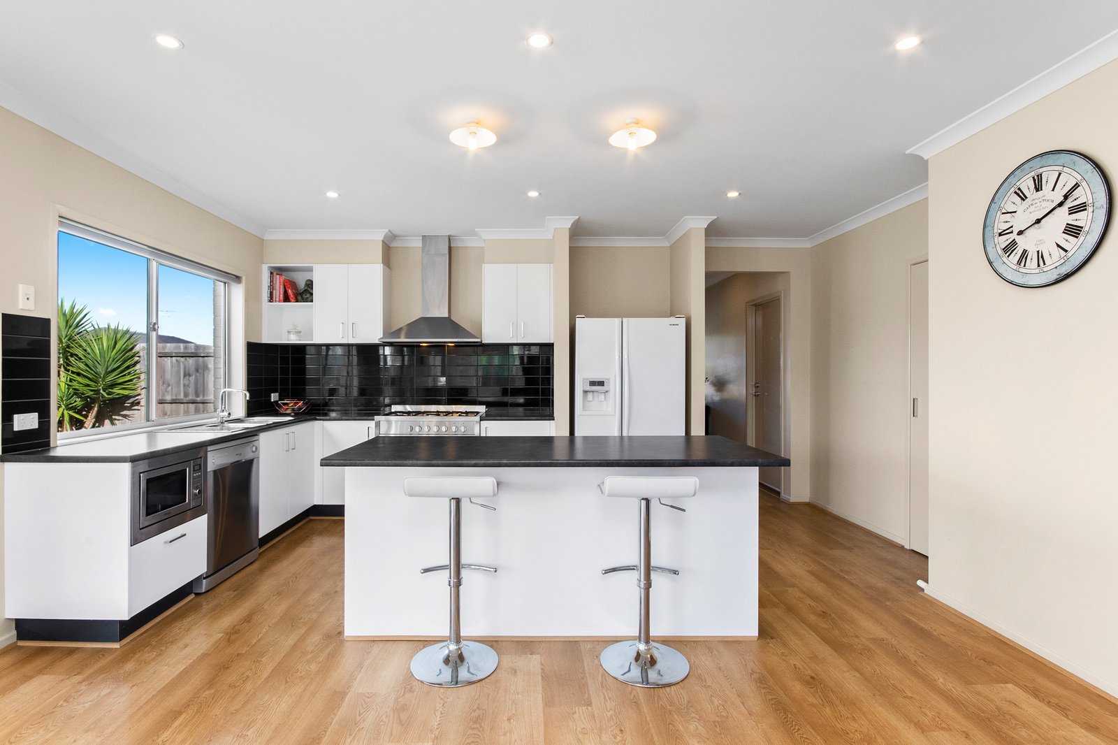 Gallery: 1 Yeoman Crescent