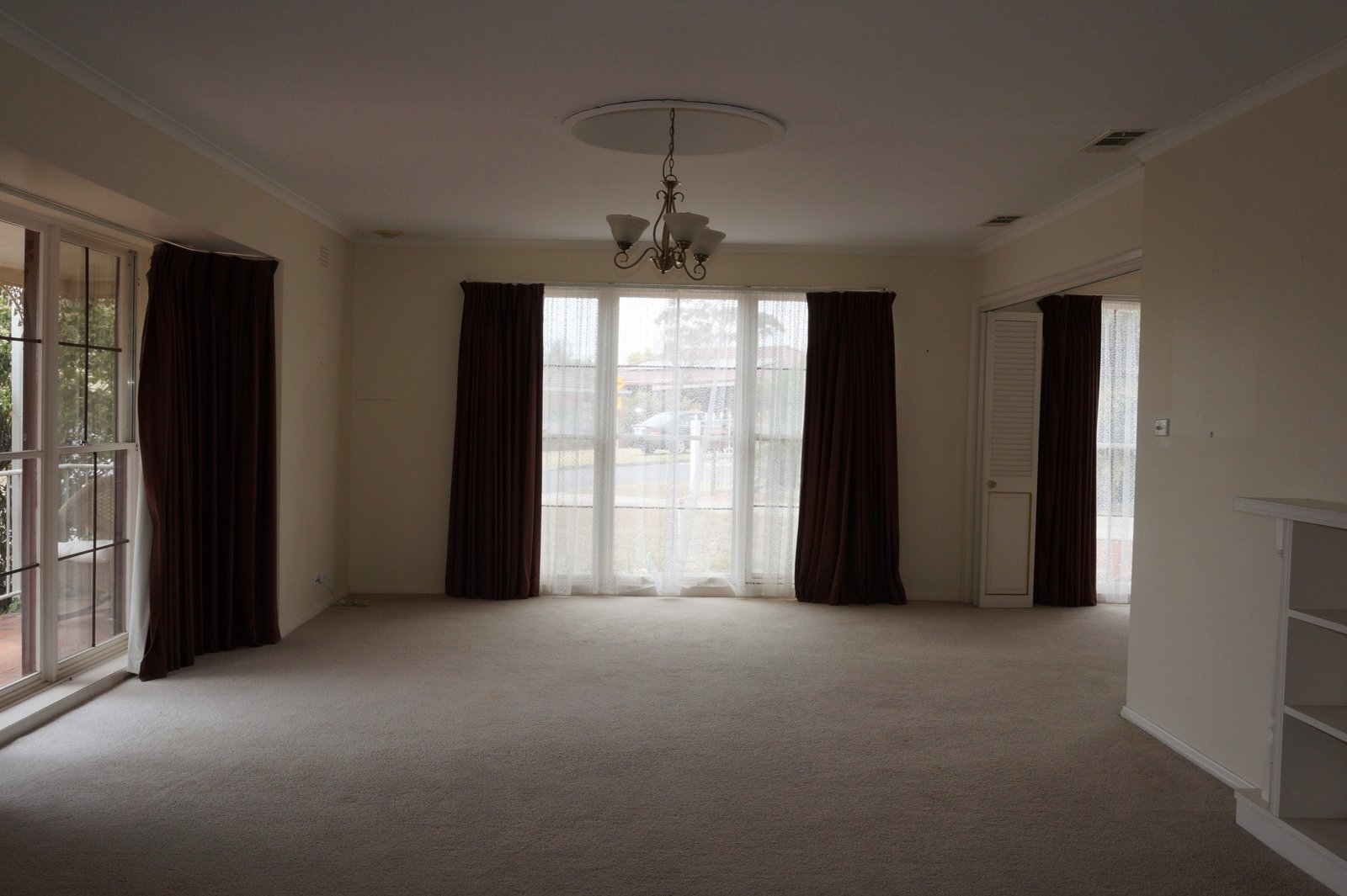 Gallery: 10-12 Coolabah Drive