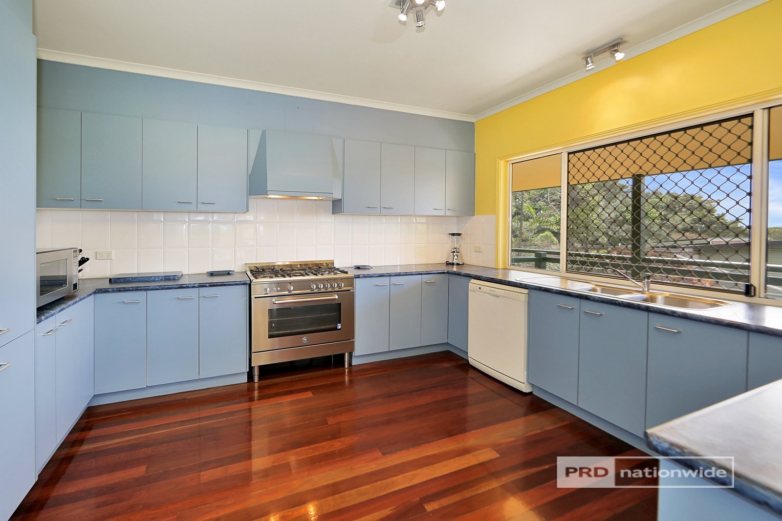 10-14 Kariss Drive DUNDOWRAN BEACH 4
