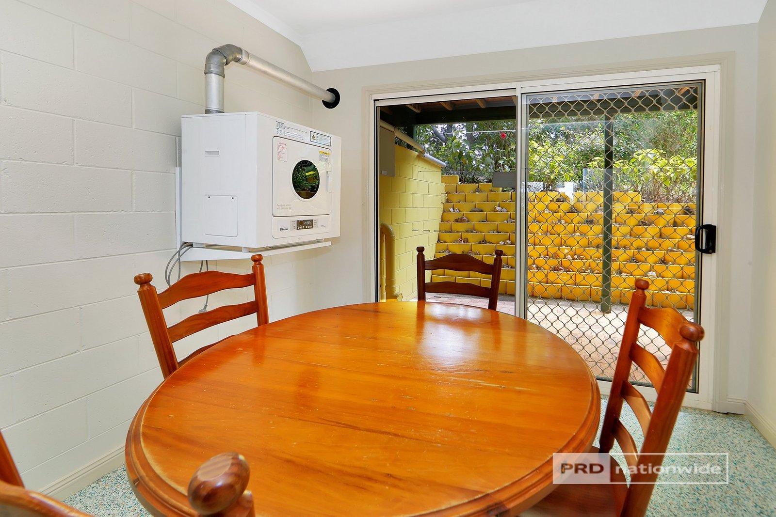10-14 Kariss Drive DUNDOWRAN BEACH 23
