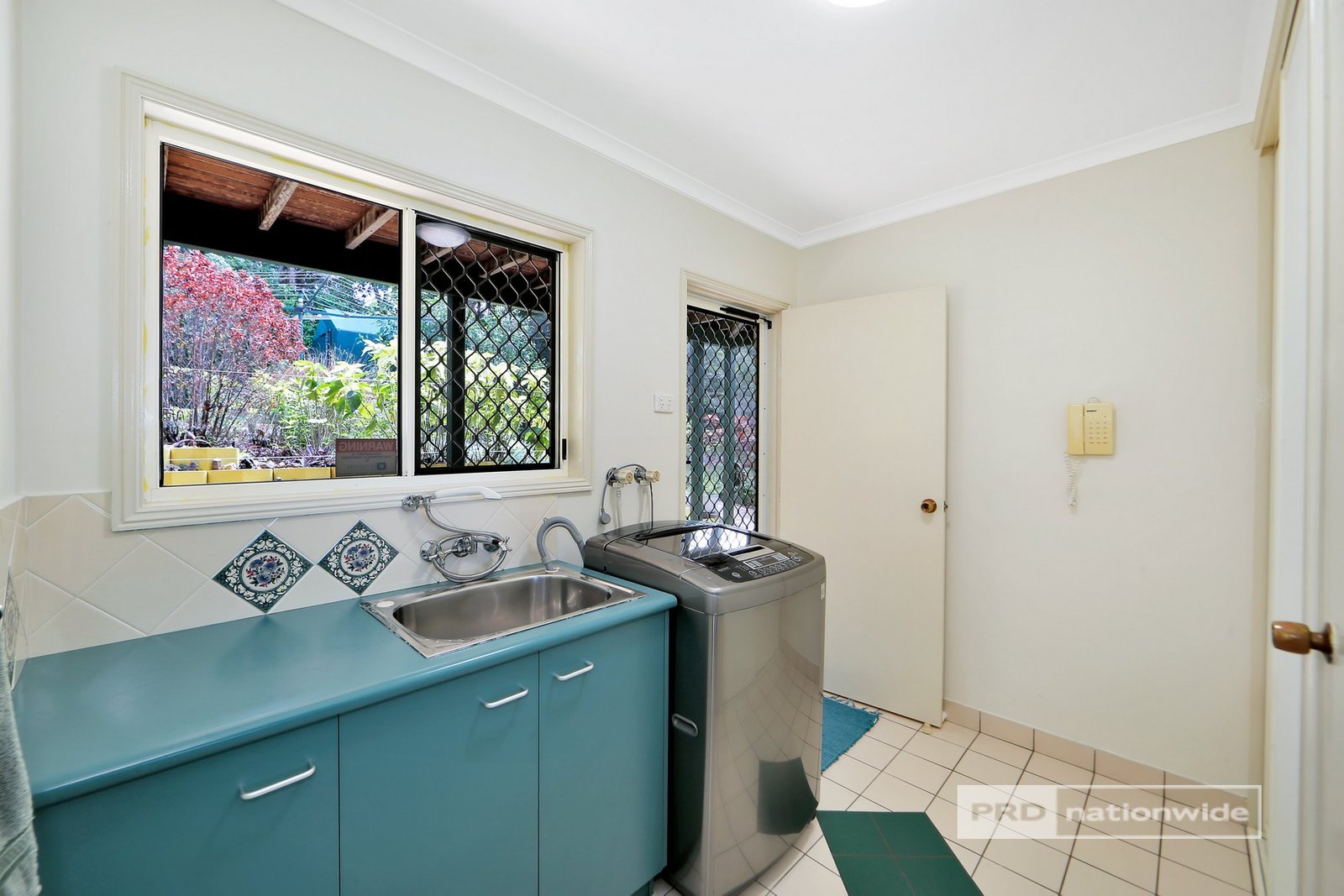 10-14 Kariss Drive DUNDOWRAN BEACH 24