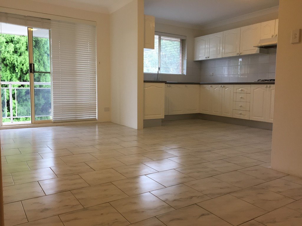 10 / 9-11 Sir Joseph Banks Street BANKSTOWN 4