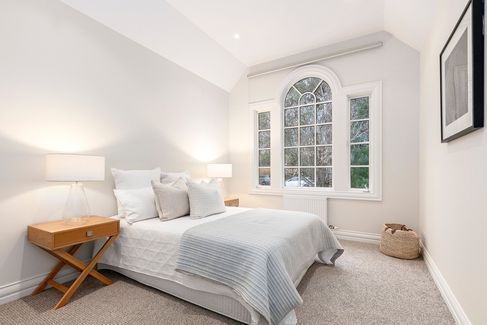 10 Acacia Avenue, Blackburn, 3130