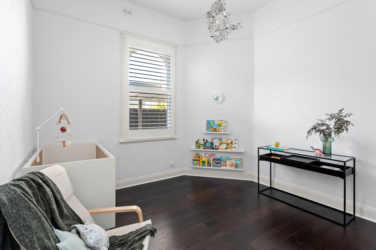 Real Estate and Property in 10 Acacia Street, Elsternwick, VIC