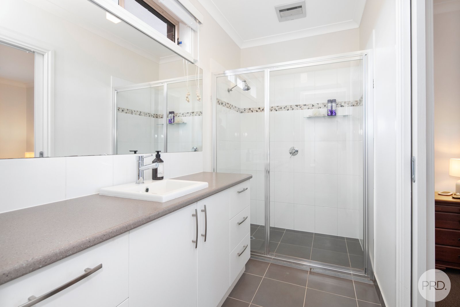 10 Ada Rose Heights BROWN HILL 8