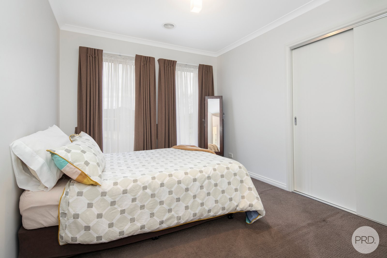 10 Ada Rose Heights BROWN HILL 9