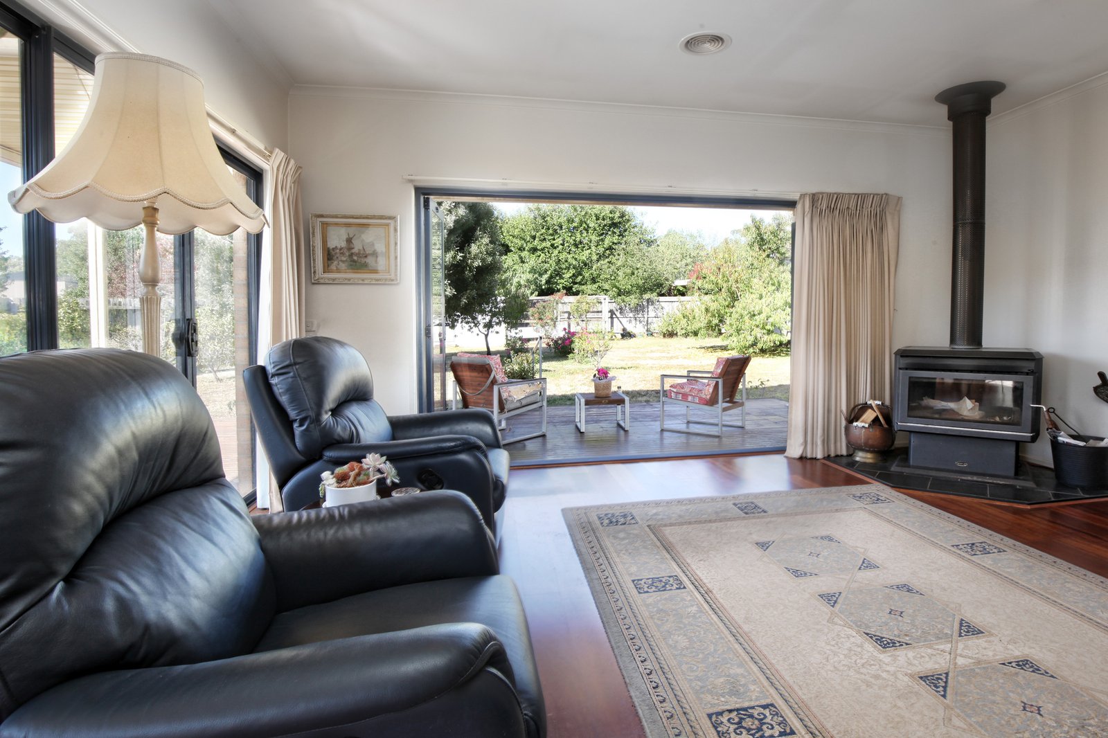 Real Estate and Property in 10 Adam Close, Woodend, VIC