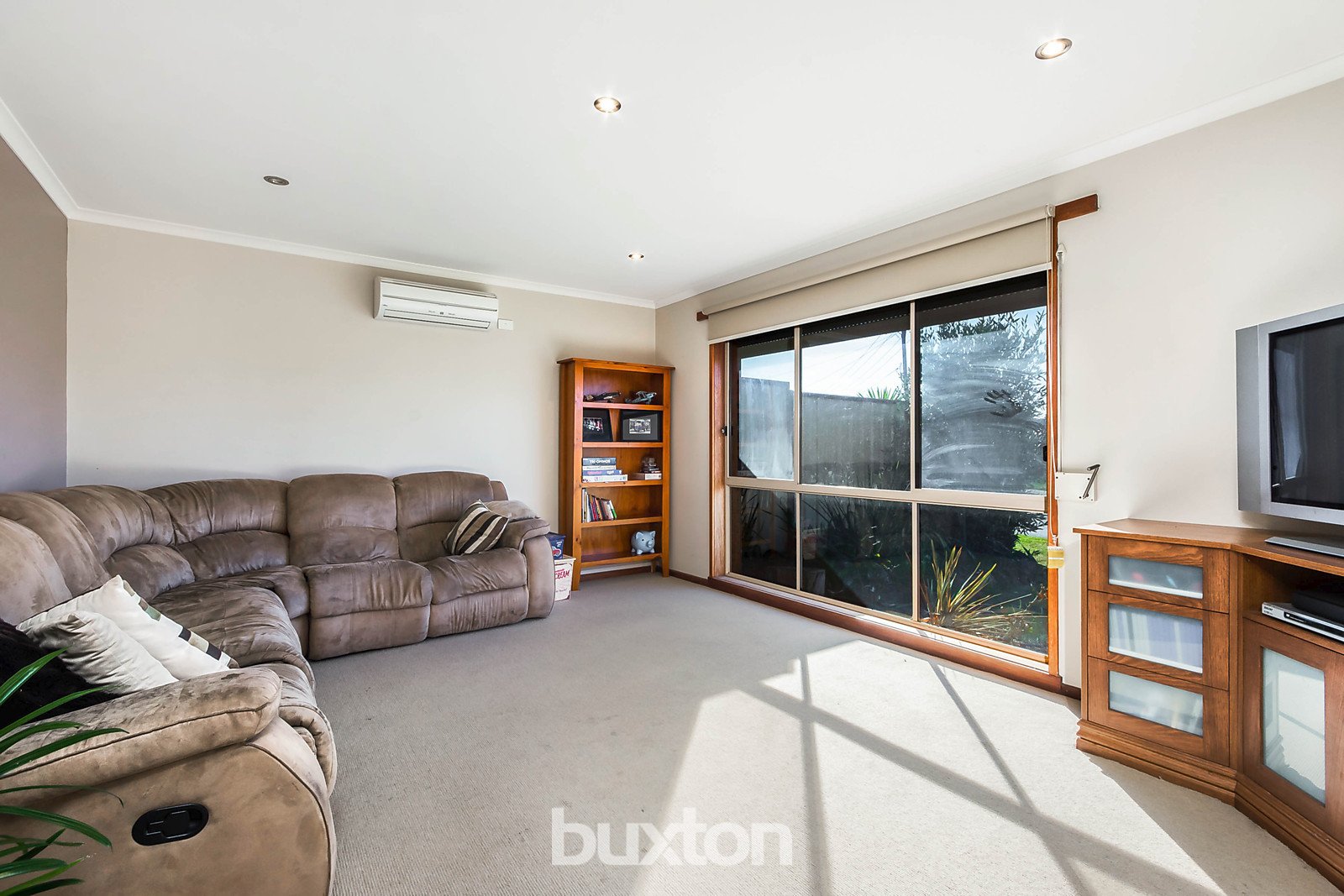 Gallery: 10 Aitken Court