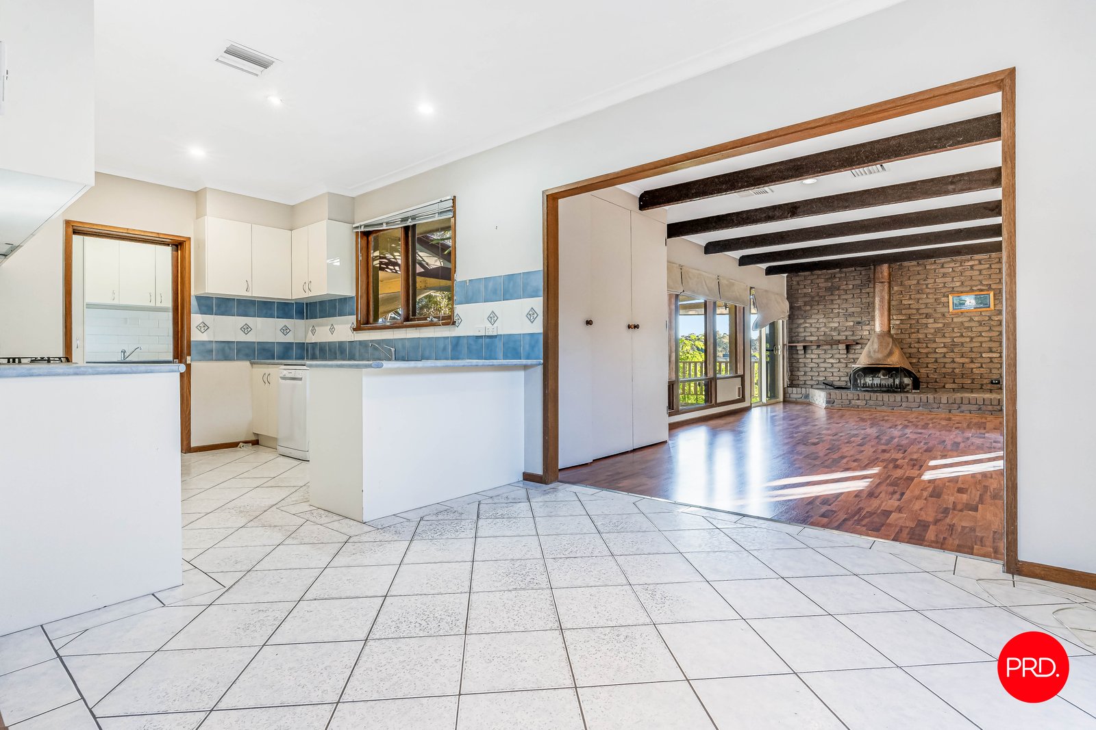 10 Albert Ave  STRATHDALE 7