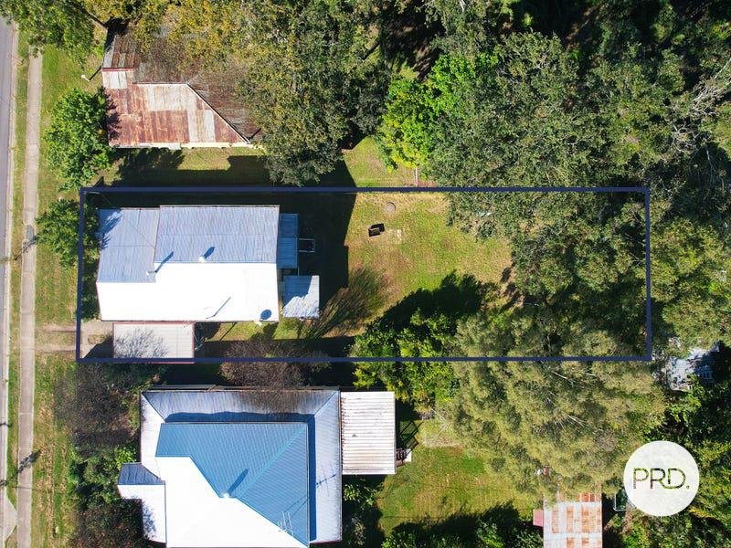 10 Albert St  ROSEWOOD 11