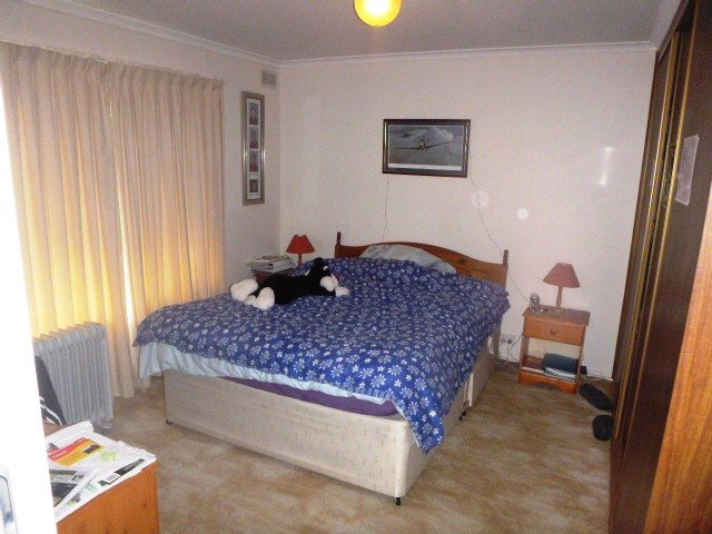 10 Albert Street CLUNES 7