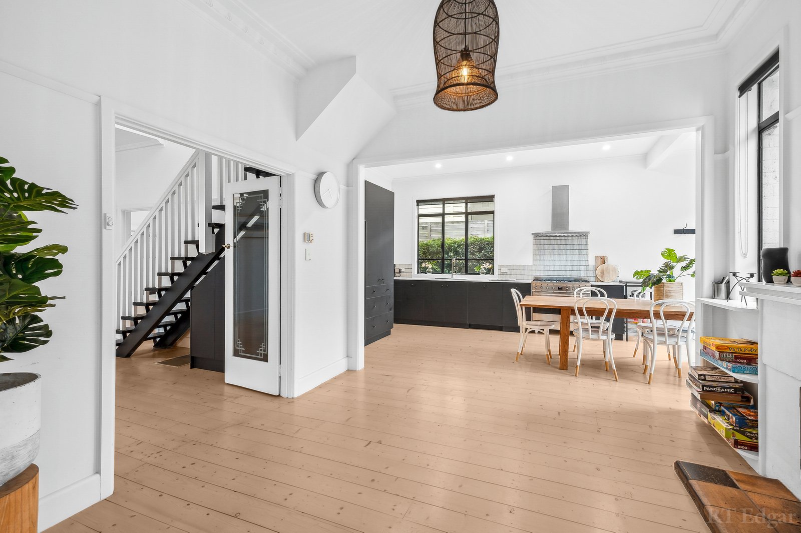 Real Estate and Property in 10 Albert Street, Point Lonsdale, VIC