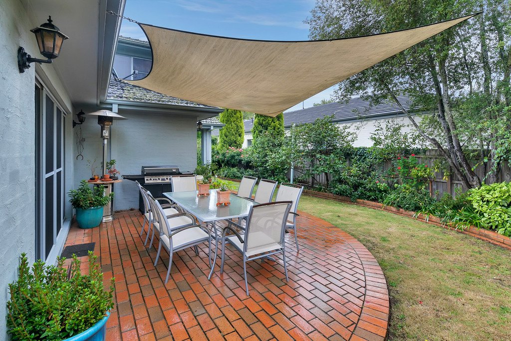 10 Alfred Street North LAKE WENDOUREE 18