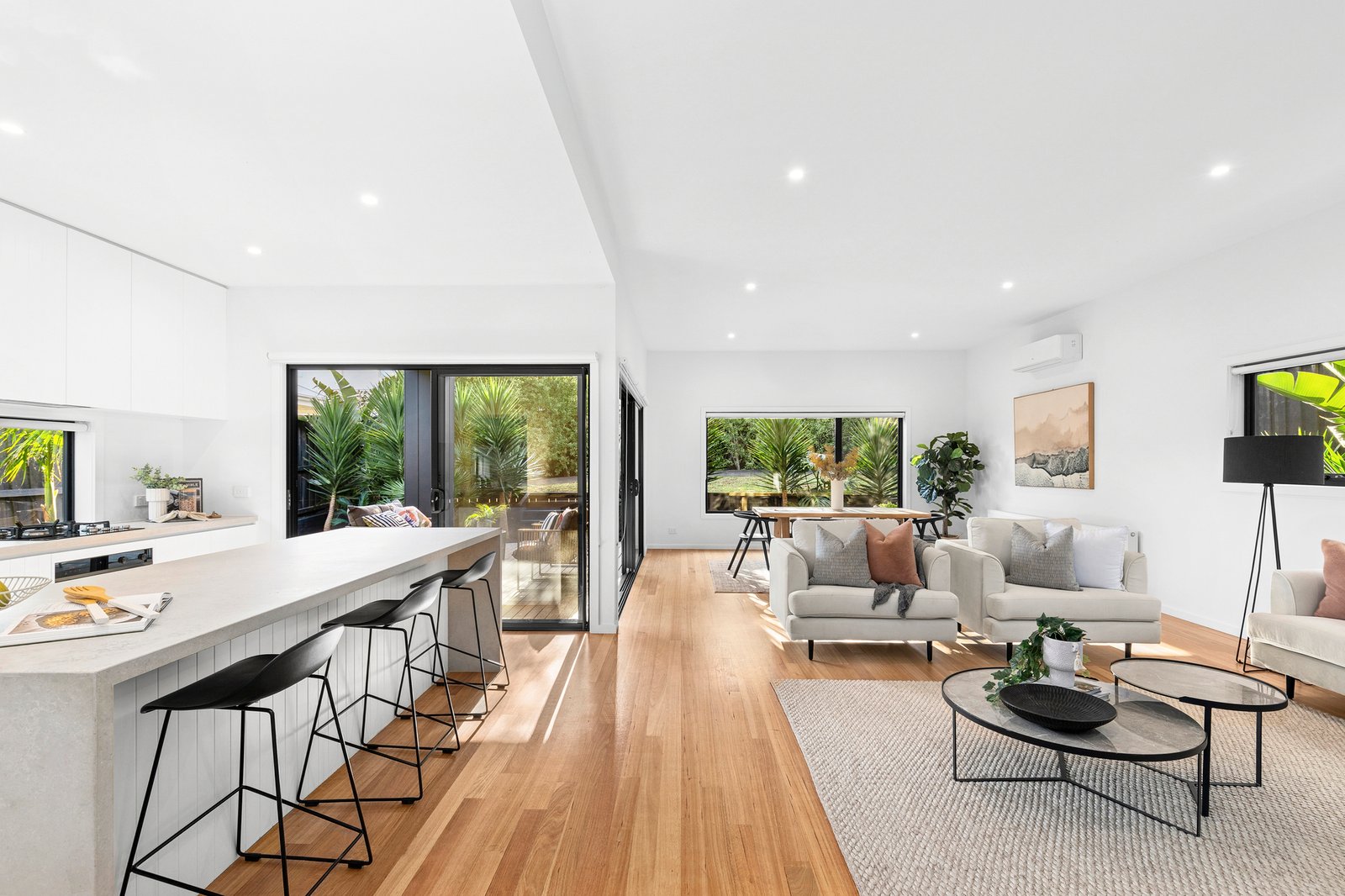 Gallery: 10 Alira Way