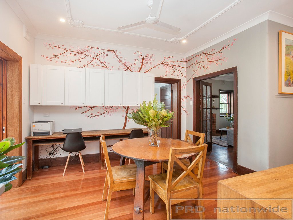 10 Allan Street LORN 5