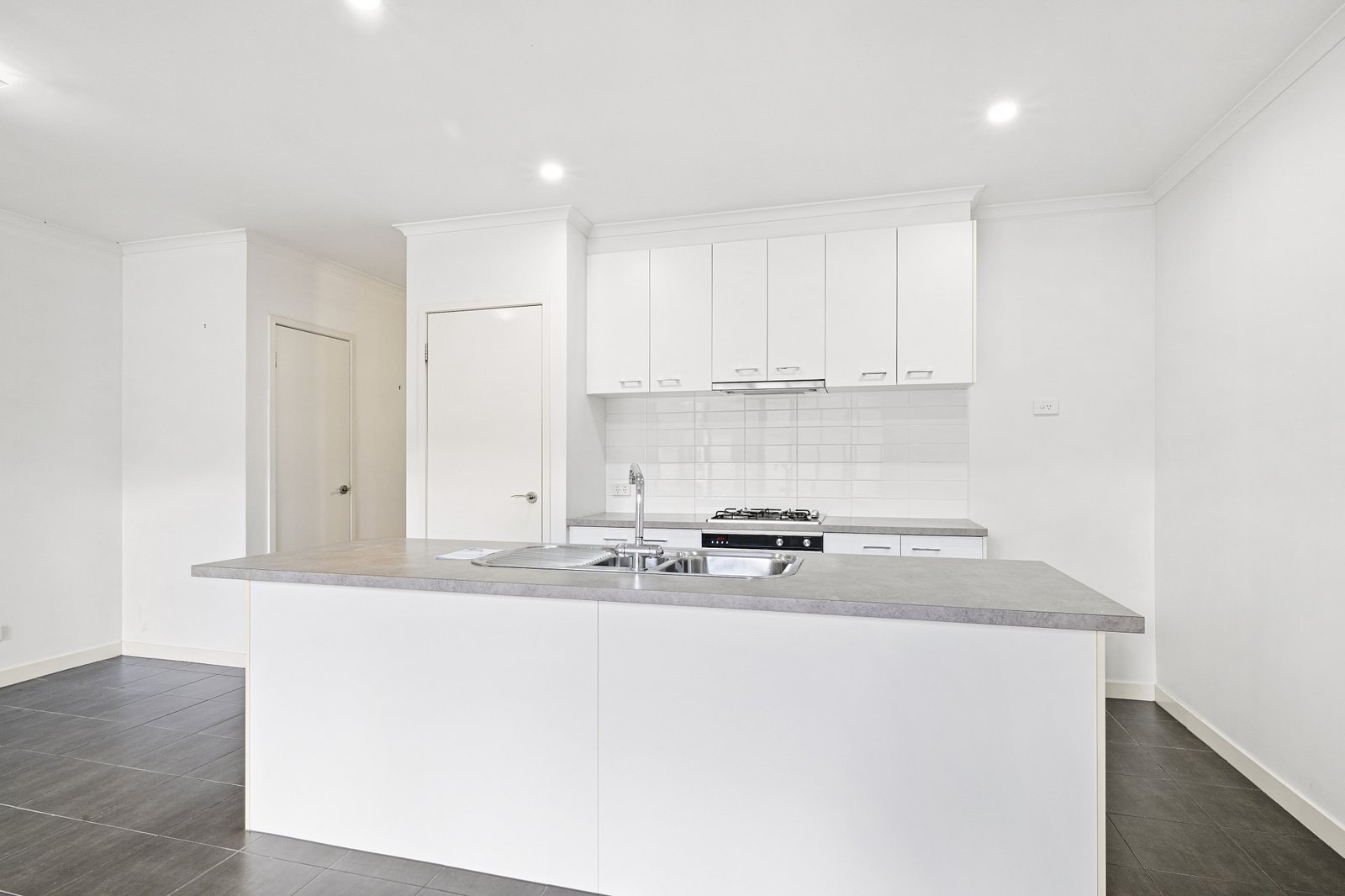 Gallery: 10 Amana Drive