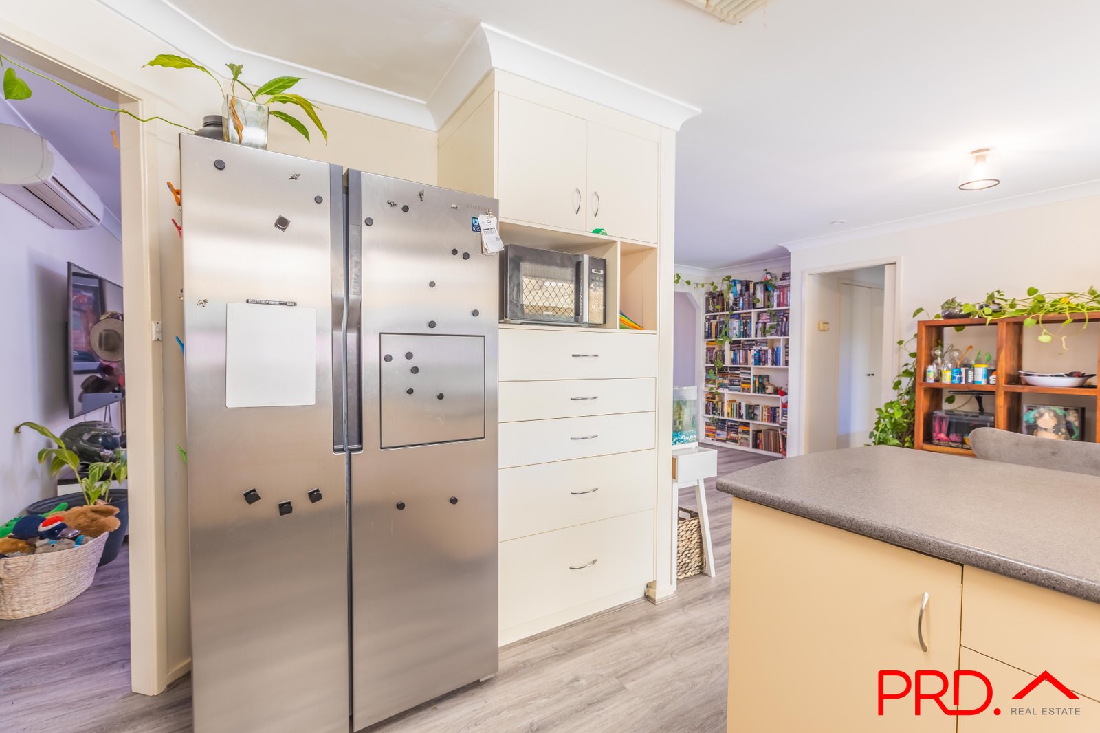 10 Andrew Avenue TAMWORTH 8