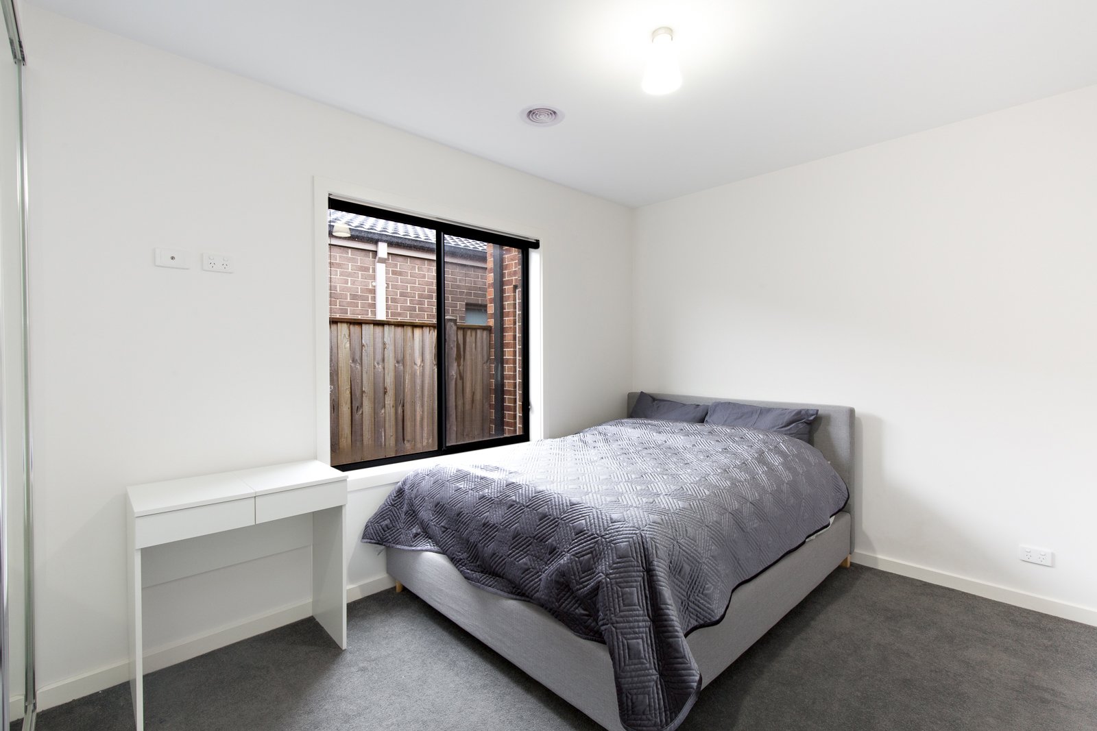 Gallery: 10 Arch Drive