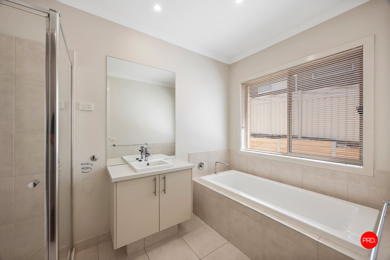 10 Arilpa Court KANGAROO FLAT 18