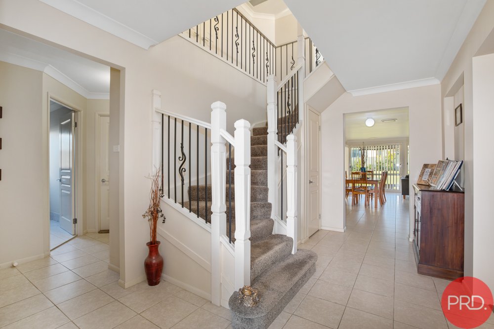 10 Avondale Drive THORNTON 2