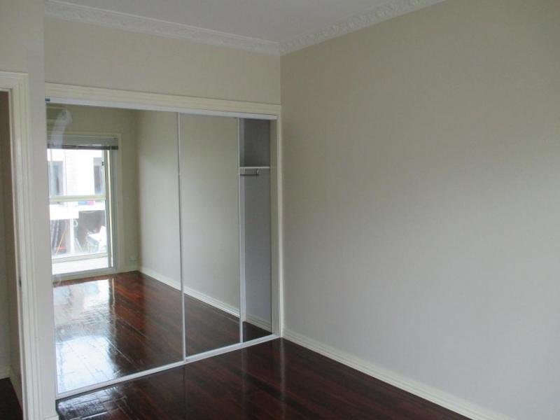 Gallery: 10 Balmoral Place