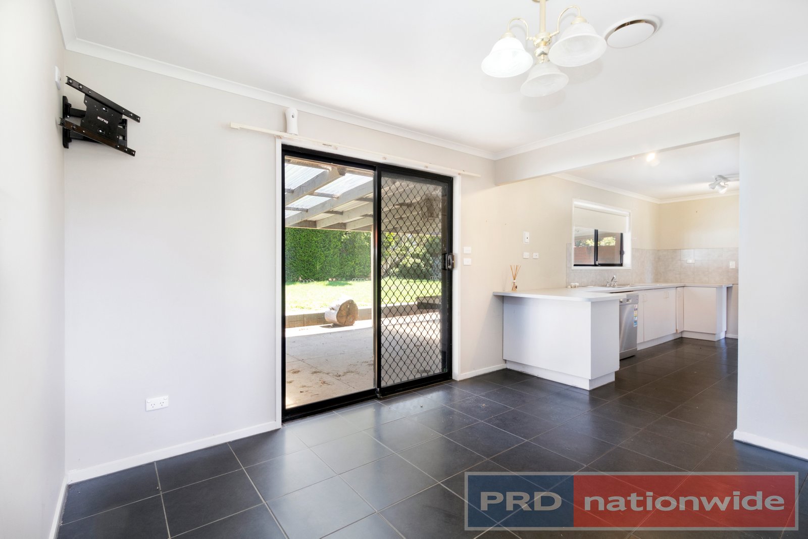 10 Bank Street BALLAN 4