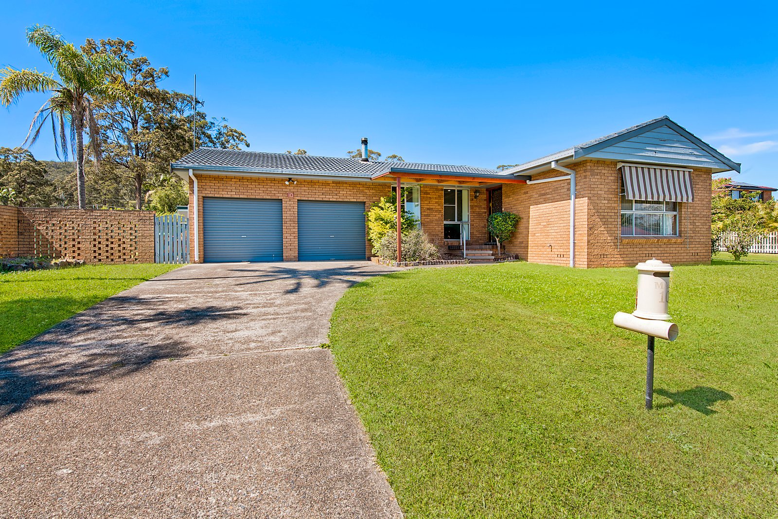 10 Banks Street LAKEWOOD 12