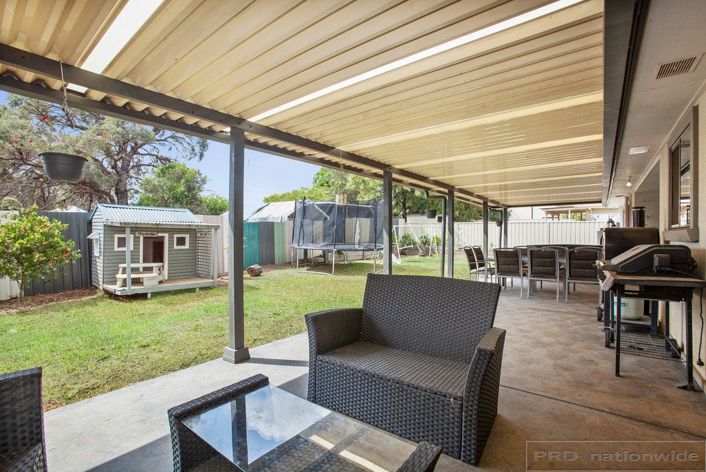 10 Banksia Terrace KURRI KURRI 9