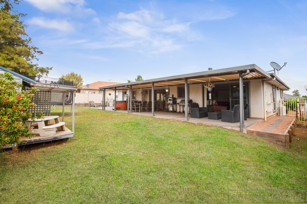 10 Banksia Terrace KURRI KURRI 12